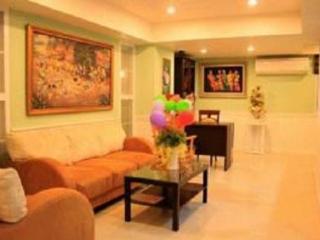 Hill Top Service Suites Bang Lamung Exterior foto