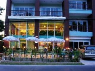 Hill Top Service Suites Bang Lamung Exterior foto